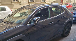 Raid vandalico al Lingotto: auto devastate e residenti esasperati