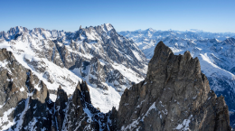 "Monte Bianco: la montagna senza confini": convegno a Torino per superare la disputa Italia-Francia