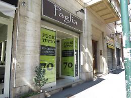 Dopo 55 anni di storia, addio alla merceria Paglia