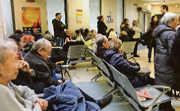 Il dramma degli 80enni
soli e con gravi traumi
Tre giorni sulla barella