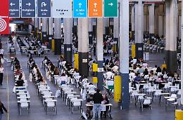 Test di Medicina, tutte le domande da Don Abbondio al colesterolo (LE FOTO) 