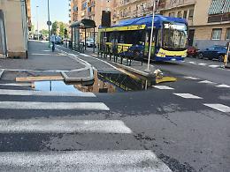 L'incrocio diventa un lago:  «Altro che lavori eseguiti a "regola dell'arte"»