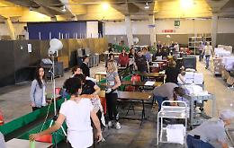 Dietro le quinte della macchina elettorale: da qui partono i camion  con le schede