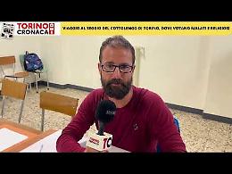VIDEO - Viaggio nel seggio dove votano malati e religiosi. La suora: «Io preferirei uscire...»