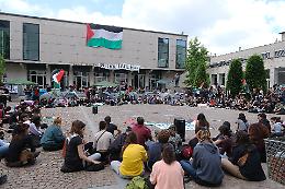 Il Politecnico denuncia (di nuovo) gli occupanti: «Hanno rubato le nostre attrezzature»