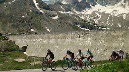 Per una volta niente auto, sul Nivolet bici protagoniste
