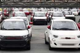 Auto, un altro mese nero: Stellantis -6,9%. Ecco perché