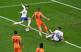 L'Ucraina vince in rimonta, tra Francia e Olanda 0-0 senza sussulti