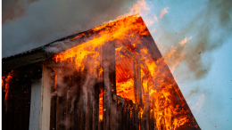 «Al fuoco!» Incendio in una casa a Traves