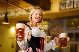 Torino avrà il suo Oktoberfest: oltre 200 assunzioni per spillare birra come a Monaco di Baviera
