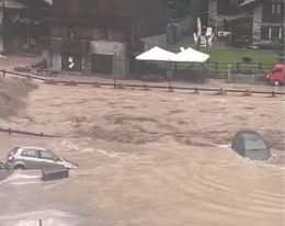 Disastro in Piemonte, esondano i torrenti: frane e paesi isolati