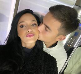 Dybala e Chiesa “compagni” di nozze, ma poi di squadra