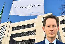 Auto a picco, ecco la risposta di Stellantis: "Così ripartiamo da Mirafiori". Ma il ministro avvisa Elkann...