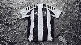Juventus, c'è la maglietta ma senza lo sponsor: ecco da quanto non accadeva...