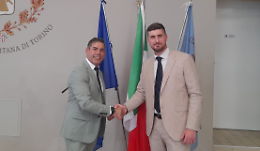 Il sindaco lascia, subentra il vice