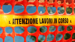 Nichelino: lavori di riqualificazione in via Santi, interventi fino al 30 settembre
