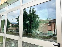 In paese c’è la festa patronale  e i vandali devastano il museo 