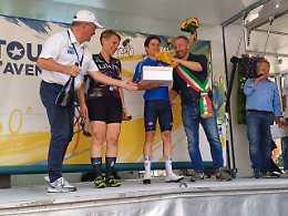 Il Tour de l'Avenir parla italiano: a Condove vince il 21enne Florian Samuel Kajamini 