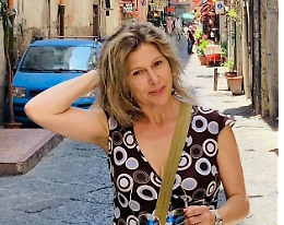 Muore schiacciata dal trattore, indagato il 17enne alla guida
