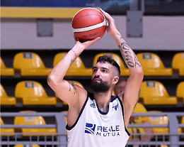 Pala Gianni Asti aperto ai tifosi: Reale Mutua Torino vs Oleggio, si alza il sipario sulla nuova stagione