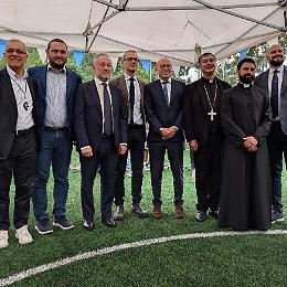 Lo sport come strumento di riscatto: inaugurato il nuovo campo di calcio a 5 a Barriera di Lanzo