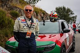 Stellantis, Tavares va... Veloce. Incontro a Torino con Elkann?