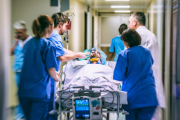 Pronto soccorso senza medici? Il primario: «Così finiremo per chiudere»