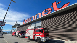 Incendio al Bennet di Chivasso: evacuati galleria e centro commerciale