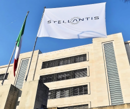Stellantis, non solo Mirafiori: un altro stabilimento in forte frenata