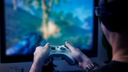 Maxi-sequestro di videogame: 12mila console e oltre 47 milioni  di giochi piratati