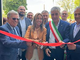 Il vicepresidente della Regione taglia il nastro della nuova accademia Lis