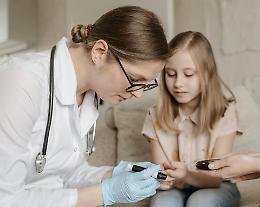 Il medico dei bimbi timbrava ma poi usciva dall’ospedale: ora è nei guai 