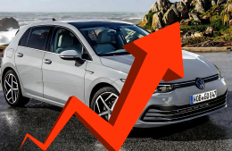 L'auto elettrica non vende? Aumentiamo i prezzi delle altre... Ecco cosa fa Volkswagen