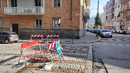 "A Torino le buche festeggiano i compleanni" E l'esasperazione dei cittadini cresce