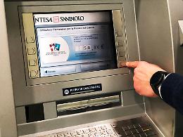 Le banche tagliano oltre tremila filiali