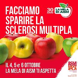 Un gesto semplice che può fare la differenza: torna La Mela di AISM nelle piazze italiane
