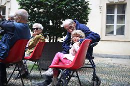 Ieri la Festa dei nonni: "Sono angeli che si prendono cura di te e quando se ne vanno restano custodi"