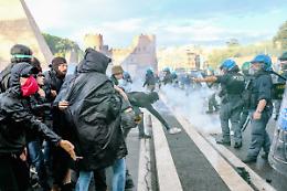 Palestina, piazza Castello blindata per la fiaccolata: sale la tensione per stasera