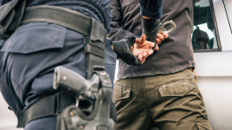 Progettava un attentato in Italia: arrestato un affiliato dell'Isis