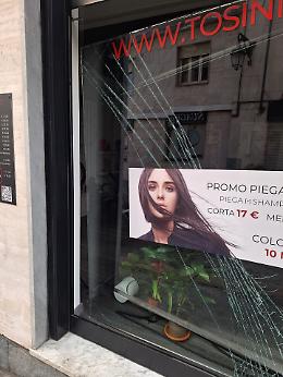 Sette colpi in una settimana: allarme spaccate nel centro storico