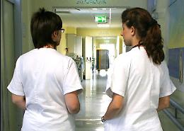 Sanità, assunti 1.273 camici bianchi. Nursind: «Solo il 30% degli infermieri»