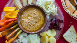 Bagna Cauda Day 2024: la tradizione piemontese che conquista il mondo