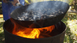 Castagnata a Leini: domenica 27 ottobre appuntamento in piazza