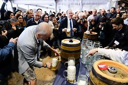 Torino brinda alla prima edizione del Paulaner Oktoberfest: fiumi di birra e divertimento alla Pellerina
