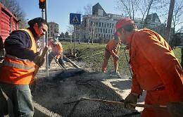 Strade, scuole, sport e parchi: una pioggia di cantieri in città