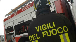 Prende fuoco una cucina: incendio in corso Ferrucci