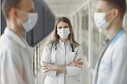 Torino e la crisi della sanità pubblica: fiducia in calo e attese infinite