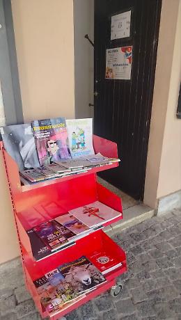 Apre la nuova biblioteca , si cercano volontari