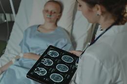 Scoperta rivoluzionaria: curcumina e polidatina combattono il tumore al cervello