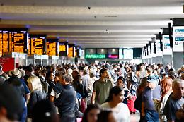 Ferrovie,  dopo l’accoltellamento di un capotreno, i sindacati proclamano 8 ore di sciopero nazionale per oggi 